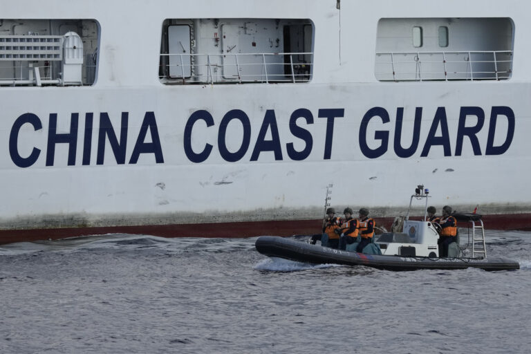 Κίνα: Αλιευτικό σκάφος αναποδογύρισε στον Ινδικό Ωκεανό – Αγνοούνται 39 ναυτικοί