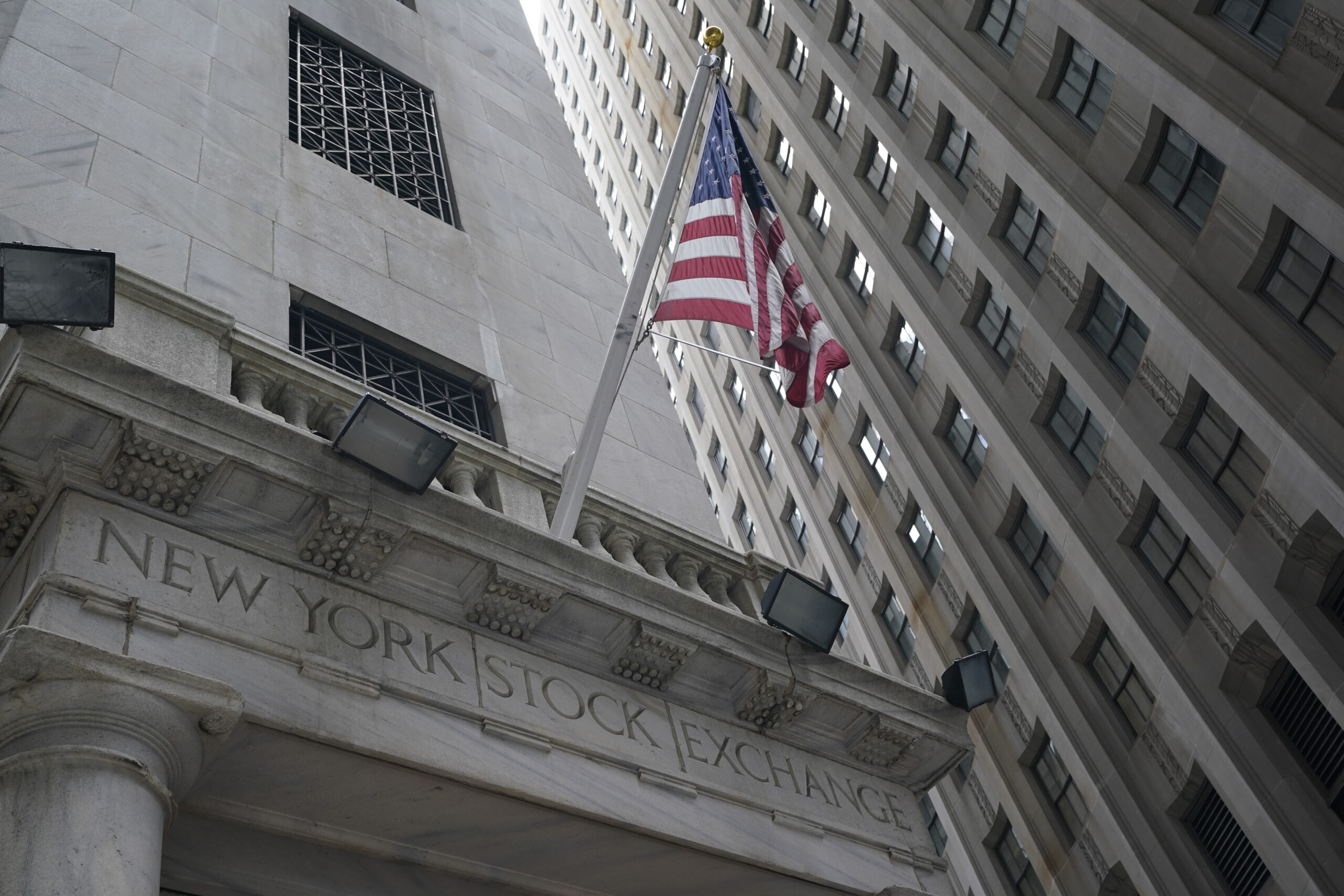 ΗΠΑ-Χρηματιστήριο: Κλείσιμο με πτώση μετά τις δηλώσεις του επικεφαλής της FED Τζερόμ Πάουελ