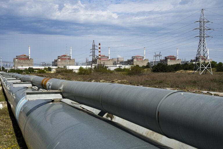 Energoatom: Οι ρωσικές δυνάμεις απομακρύνουν και άλλους εργαζόμενους του πυρηνικού σταθμού της Ζαπορίζια