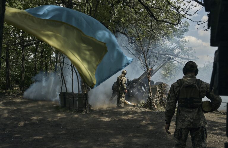 Οι ουκρανικές δυνάμεις απελευθέρωσαν περιοχές βόρεια και νότια του Μπαχμούτ