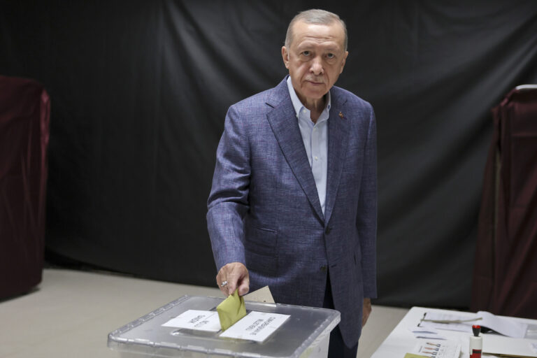 Τουρκία – εκλογές: «Ενα επικερδές μέλλον» για τη χώρα και τη δημοκρατία της ευχήθηκε ο Ερντογάν