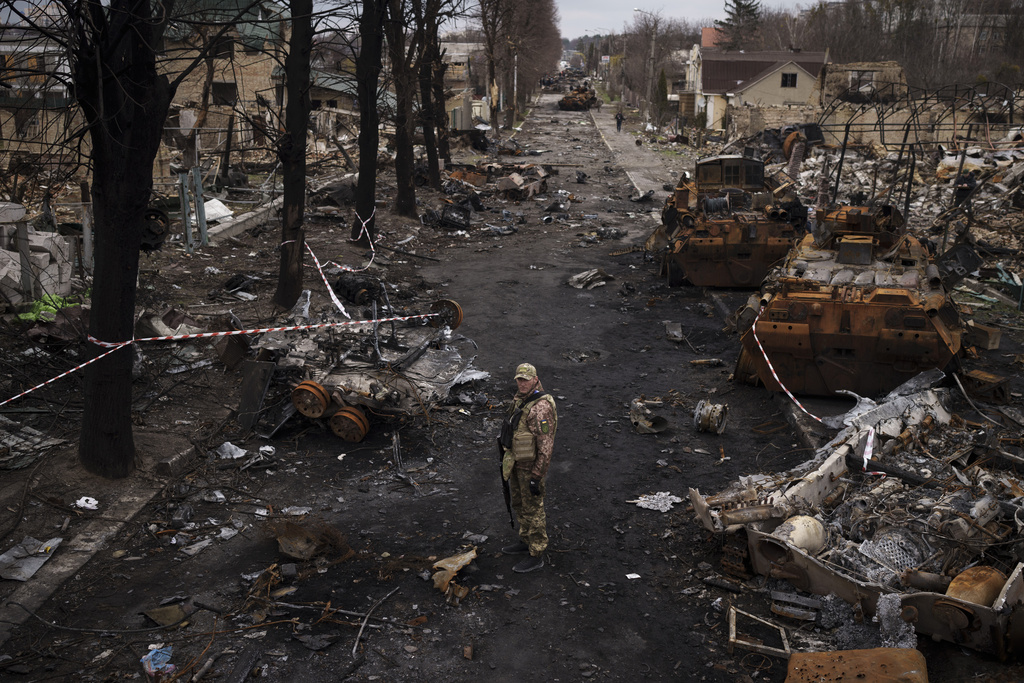 Σειρά αεροπορικών επιθέσεων στην Ουκρανία – Συνεδριάζει το Συμβούλιο Ασφαλείας