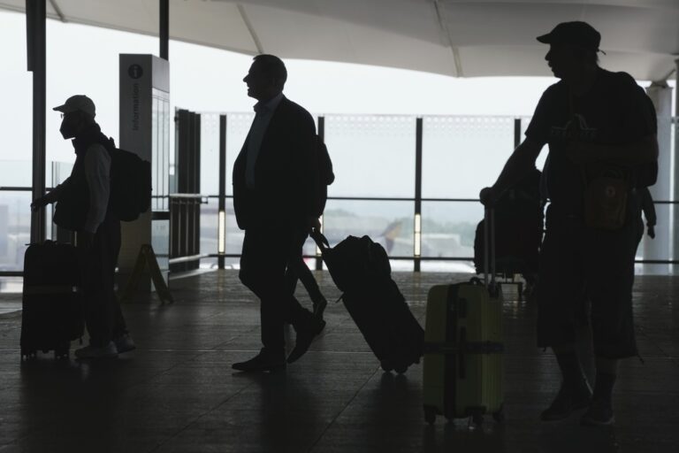 T. Γαϊτάνης στο ΕΡΤNews για Golden Visa σε όσους επενδύουν σε startup: «Είναι μία κίνηση ώστε η καινοτομία να αφορά όλη την κοινωνία»