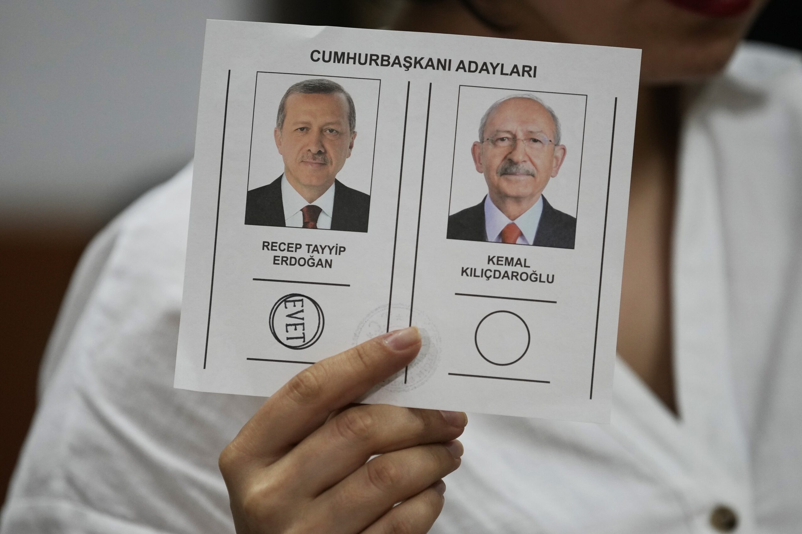 Anadolu – Τουρκικές εκλογές: 55,26% για τον Ερντογάν, 44,74% για τον Κιλιντστάρογλου – Η επικράτηση στο χάρτη