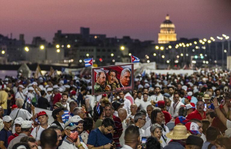 Κούβα:«Ελευθερία» ζήτησαν διαδηλωτές  το βράδυ το Σαββάτου