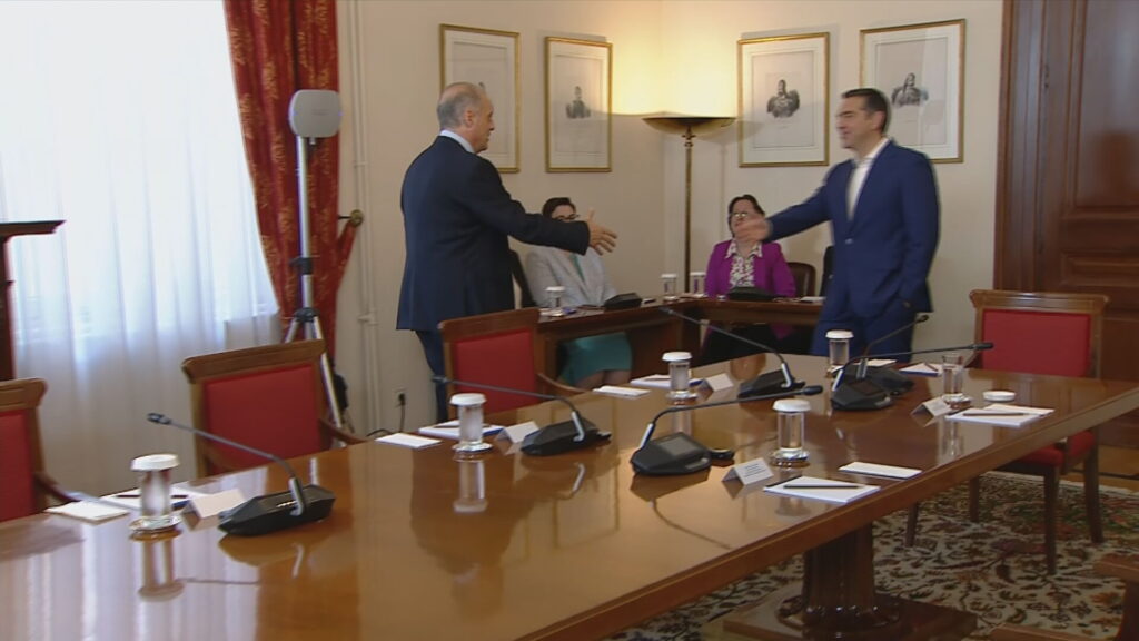 Live η σύσκεψη των πολιτικών αρχηγών υπό την ΠτΔ με όλες τις εξελίξεις