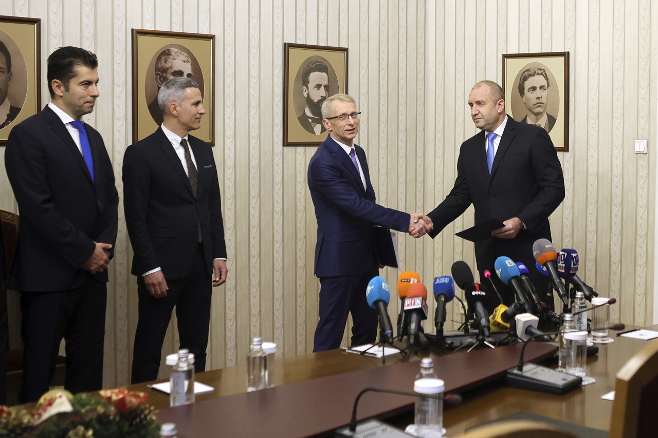 Βουλγαρία: Συμφωνία κυβέρνησης συνασπισμού με εκ περιτροπής πρωθυπουργό