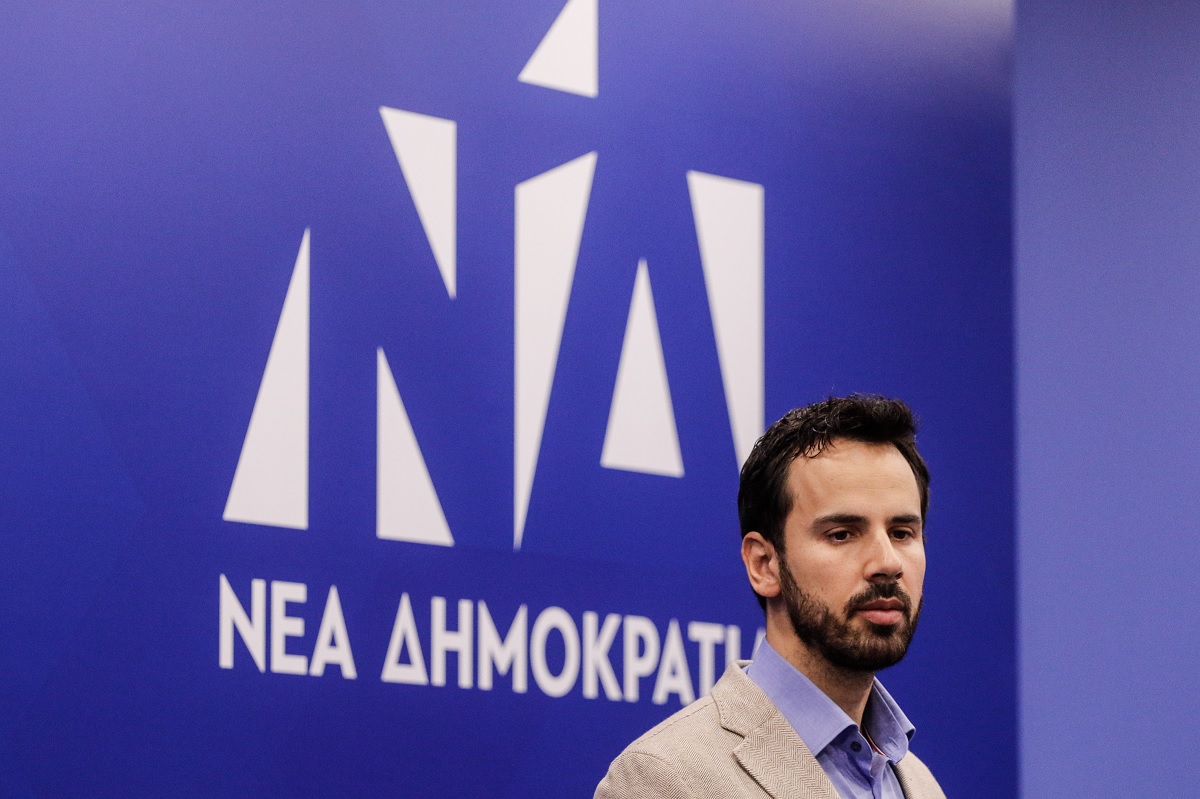 Ν. Ρωμανός στο Πρώτο: ΠΑΣΟΚ και ΣΥΡΙΖΑ διαγκωνίζονται ποιος θα εξαγγείλει περισσότερους φόρους (audio)