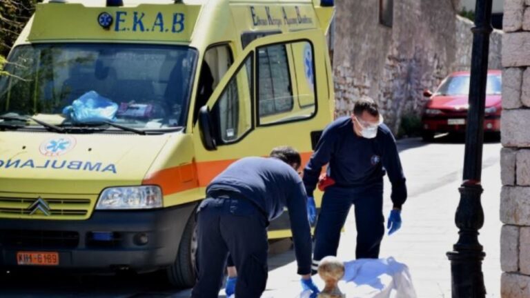 Συγκέντρωση σωματείων υγειονομικών την Τρίτη 18 Ιουλίου για ενίσχυση του ΕΚΑΒ