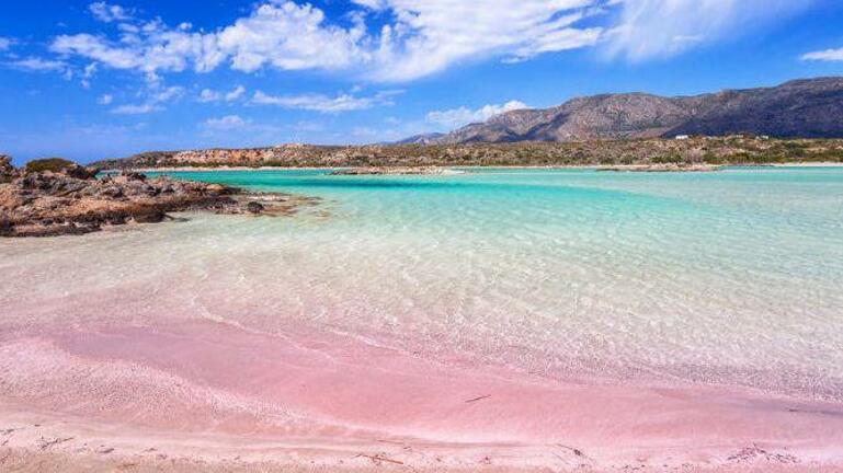 Δυσεύρετοι οι ξεναγοί  για Ελαφονήσι, Μπάλο και Φαλάσαρνα – Επαναπροκηρύσσεται ο διαγωνισμός