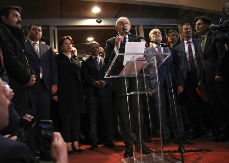 Κιλιτσντάρογλου: Η ΕΕ να ξεφύγει από τη λογική του «πληρώνω και γλιτώνω» στο προσφυγικό