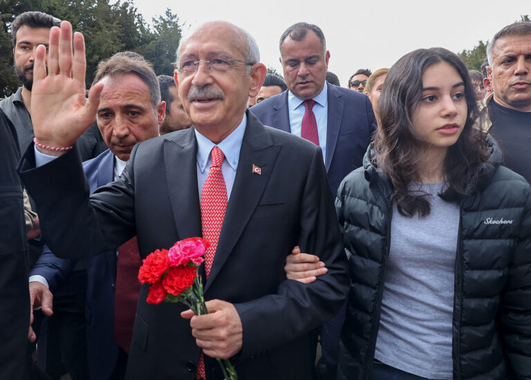 Σ. Σέρμπος για Τουρκία: H αντιπολίτευση επένδυσε λανθασμένα στο φόβο – Υπάρχει συντηρητική στροφή της τουρκικής κοινωνίας