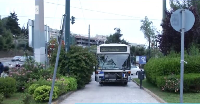 Σύγκρουση αστικού λεωφορείου με μοτοσικλέτα στο ύψος του Καλλιμάρμαρου – Δύο τραυματίες