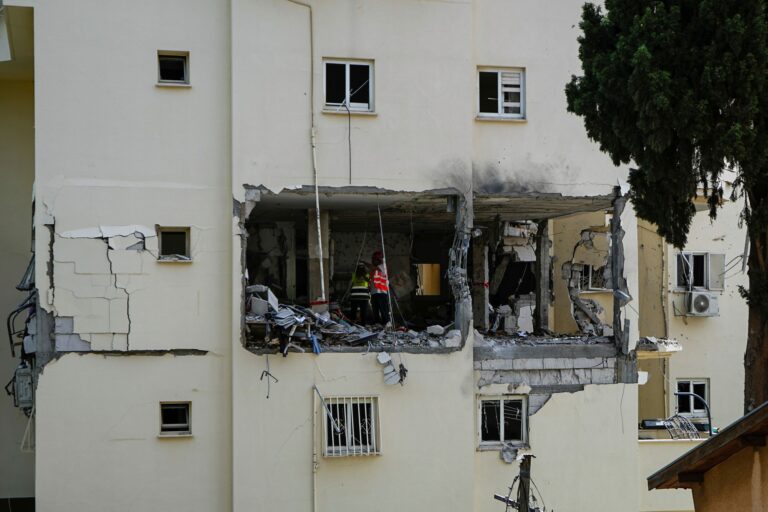 Μεσανατολικό: Σχετική ανακωχή σε Γάζα και Ισραήλ – 31 νεκροί από την Τρίτη