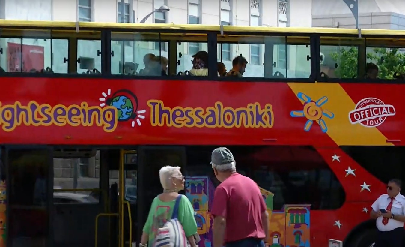 Οι εννέα διαφορετικοί τύποι τουριστών που επισκέπτονται τη Θεσσαλονίκη