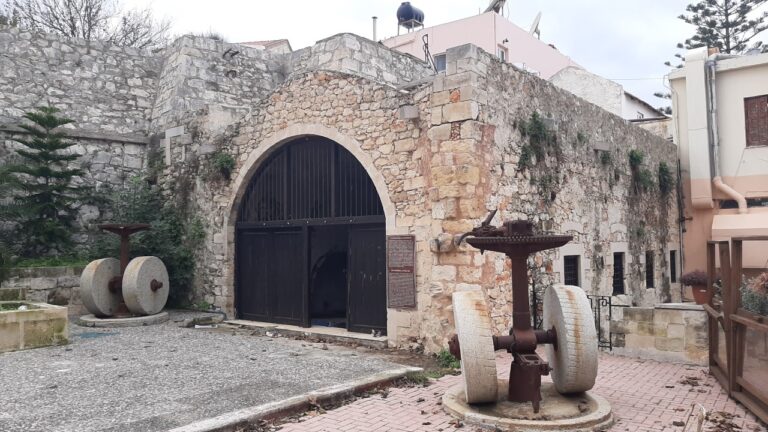 Εγκαινιάζεται η έκθεση: “Η Μάχη της Κρήτης” στο Νερόμυλο Καλυβών
