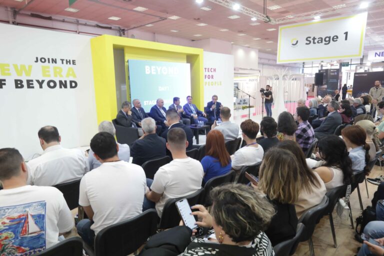 Θεσσαλονίκη-Έκθεση Beyond: «Νέες τεχνολογικές επιχειρήσεις στην Ελλάδα και ο ρόλος τους στην αλλαγή του αναπτυξιακού μοντέλου της χώρας»