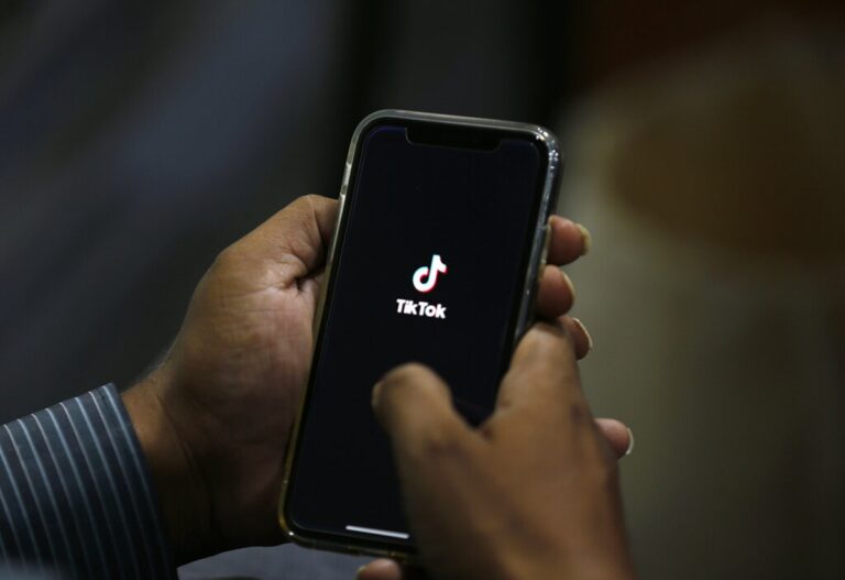 Αυστρία: «Mπλόκο» στη χρήση του TikTok στα επαγγελματικά τηλέφωνα κυβερνητικών υπαλλήλων βάζει η κυβέρνηση της χώρας