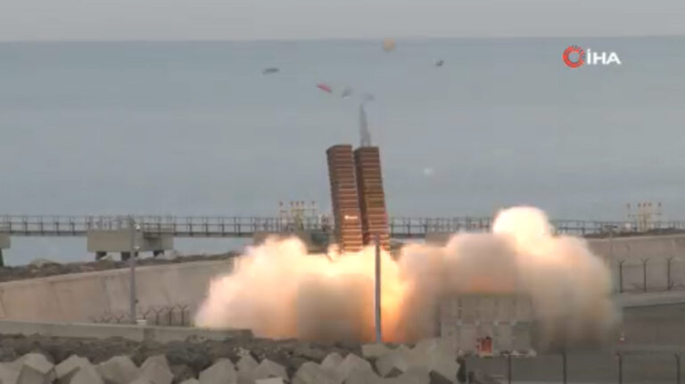 Δεύτερη δοκιμή βαλλιστικού πυραύλου από την Τουρκία – Βίντεο από την εκτόξευση