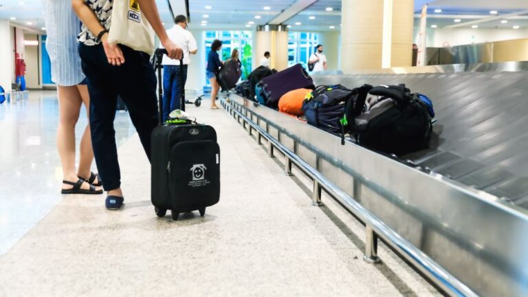 Τουρισμός: Αύξηση εισπράξεων και ταξιδιωτικής κίνησης στο δίμηνο – Στα 569,7 εκατ. ευρώ τα έσοδα
