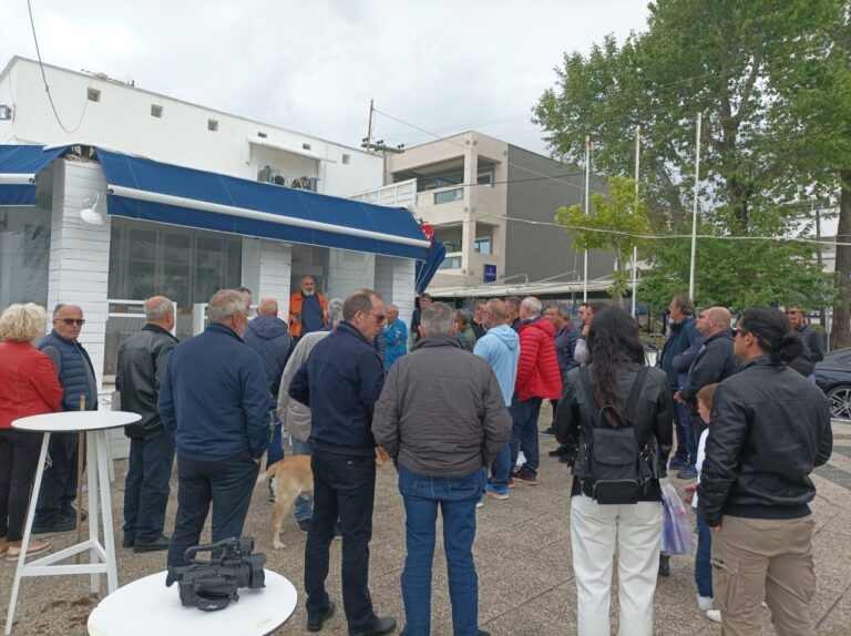 Ζήτησαν την λειτουργία του λιμανιού στον Πλαταμώνα