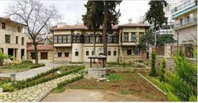 Κοζάνη: Μητρόπολη Σερβίων και Κοζάνης για το παρεκκλήσι στο Επισκοπείο