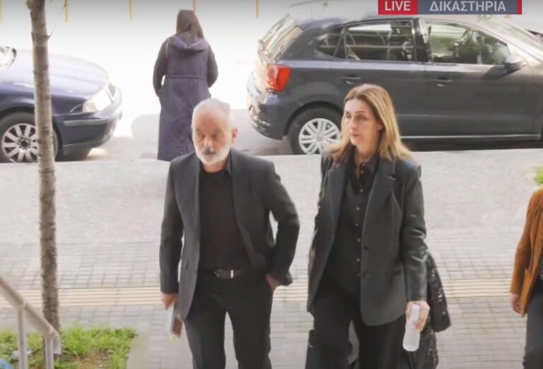 Μητέρα Άλκη Καμπανού: «Το δικό μου παιδί δεν θα πάρει πτυχίο»