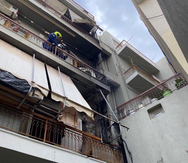 Άγιος Νικόλαος: Φωτιά σε πολυκατοικία αναστάτωσε την πόλη