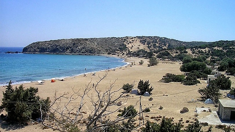 Γαύδος: Κατασκηνωτής καταγγέλλει ότι ξυλοκοπήθηκε από αιρετούς του Δήμου – Δεν υπάρχει τέτοιο συμβάν λέει η Δήμαρχος