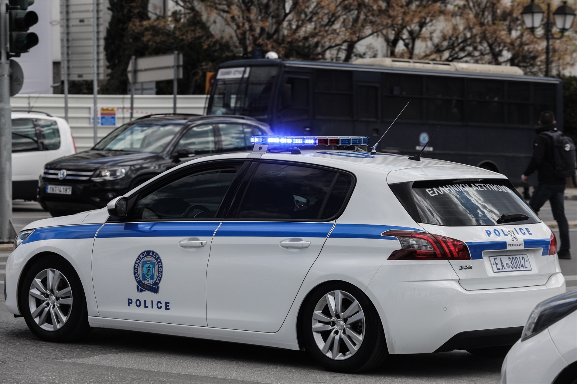 Θεσσαλονίκη: Ταυτοποιήθηκαν τρία άτομα που συμμετείχαν σε οπαδική επίθεση στο Πανόραμα