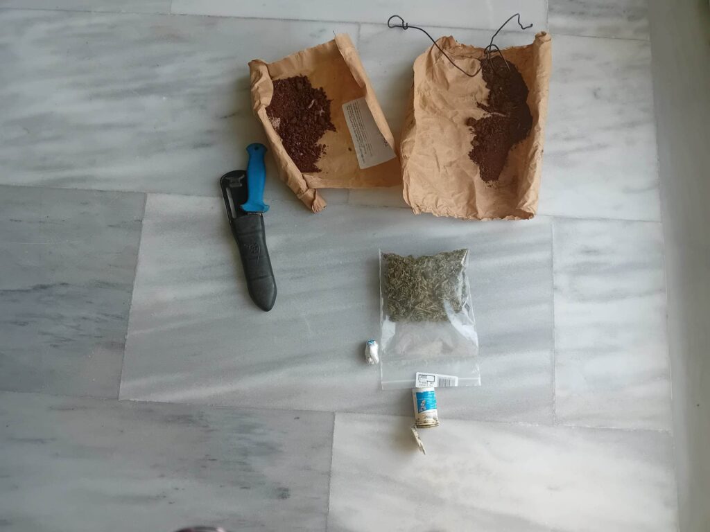 Κίσσαμος: Συνελήφθη ο άνδρας που απειλούσε να ανατιναχθεί – Μεταφέρεται στο Ψυχιατρείο Χανίων