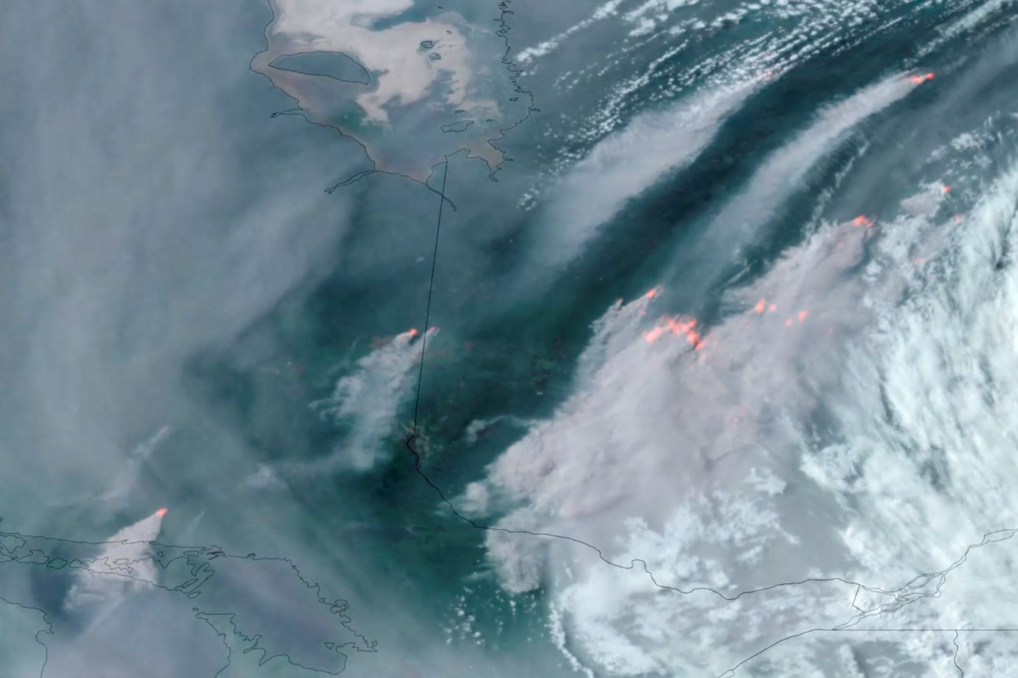 Καναδάς: Μαίνονται οι φωτιές στην Αλμπέρτα – Πυκνοί καπνοί έχουν καλύψει το δυτικό τμήμα