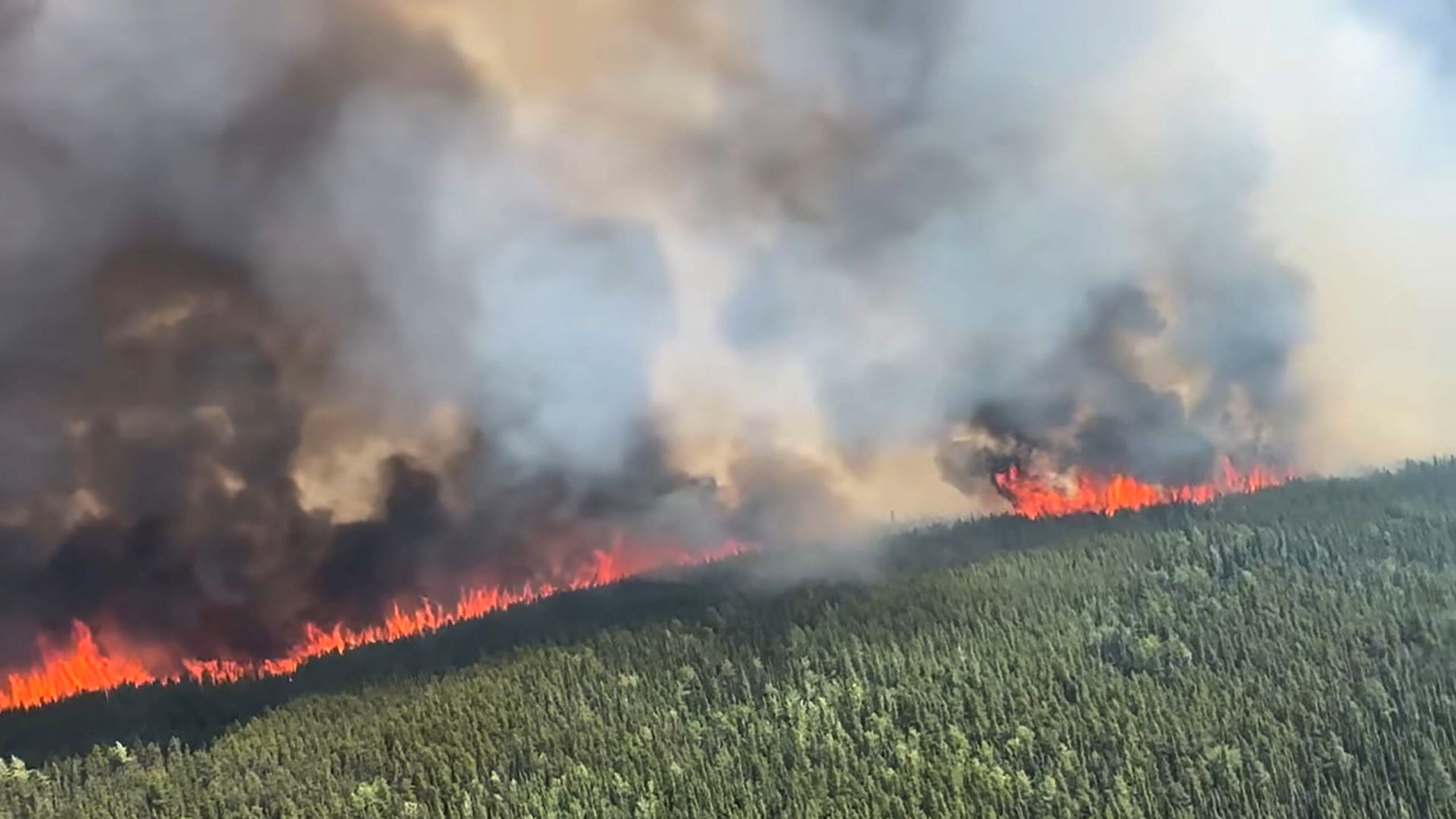 Πορτογαλική ενίσχυση με 140 πυροσβέστες στον Καναδά για αντιμετώπιση των δασικών πυρκαγιών