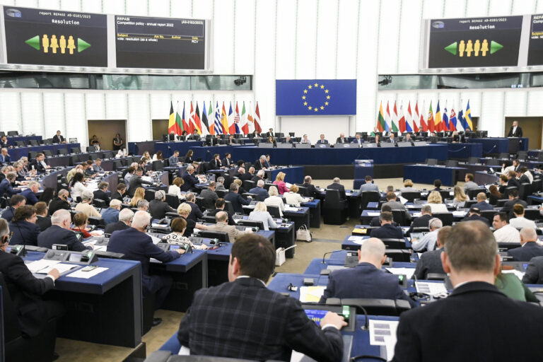 Ευρωβουλή: Νέοι κανόνες για ταχύτερες ποινικές έρευνες με ανταλλαγή ηλεκτρονικών αποδεικτικών στοιχείων στην ΕΕ