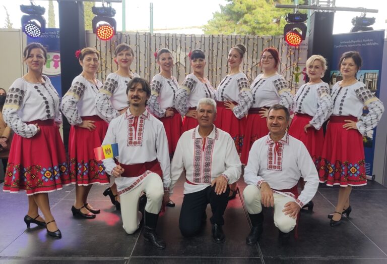 Το 5ο Φεστιβάλ παραδοσιακών χορών «Συριανοπατώ» με τη συμμετοχή της ομάδας Dansul Neamului