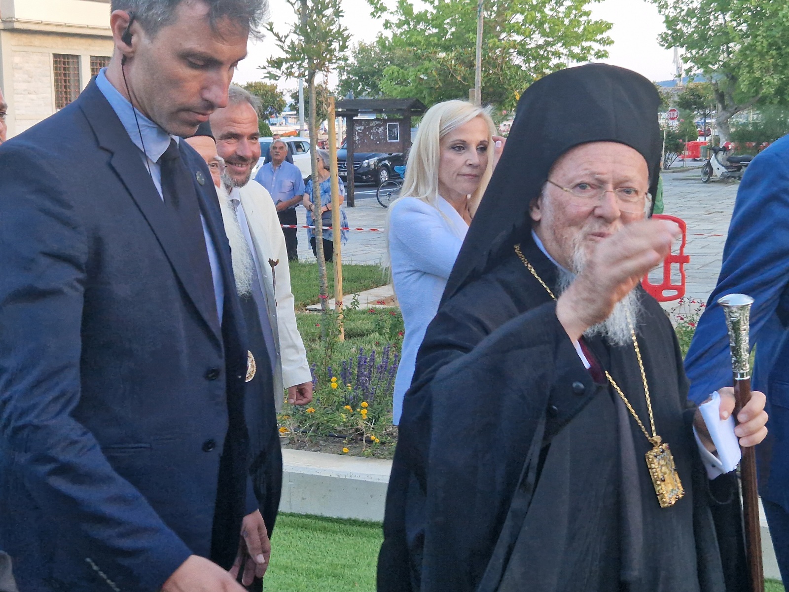 Βόλος: Ο Οικουμενικός Πατριάρχης Βαρθολομαίος κήρυξε την έναρξη της Ναυτικής Εβδομάδας και εγκαινίασε το Δημοτικό Θέατρο