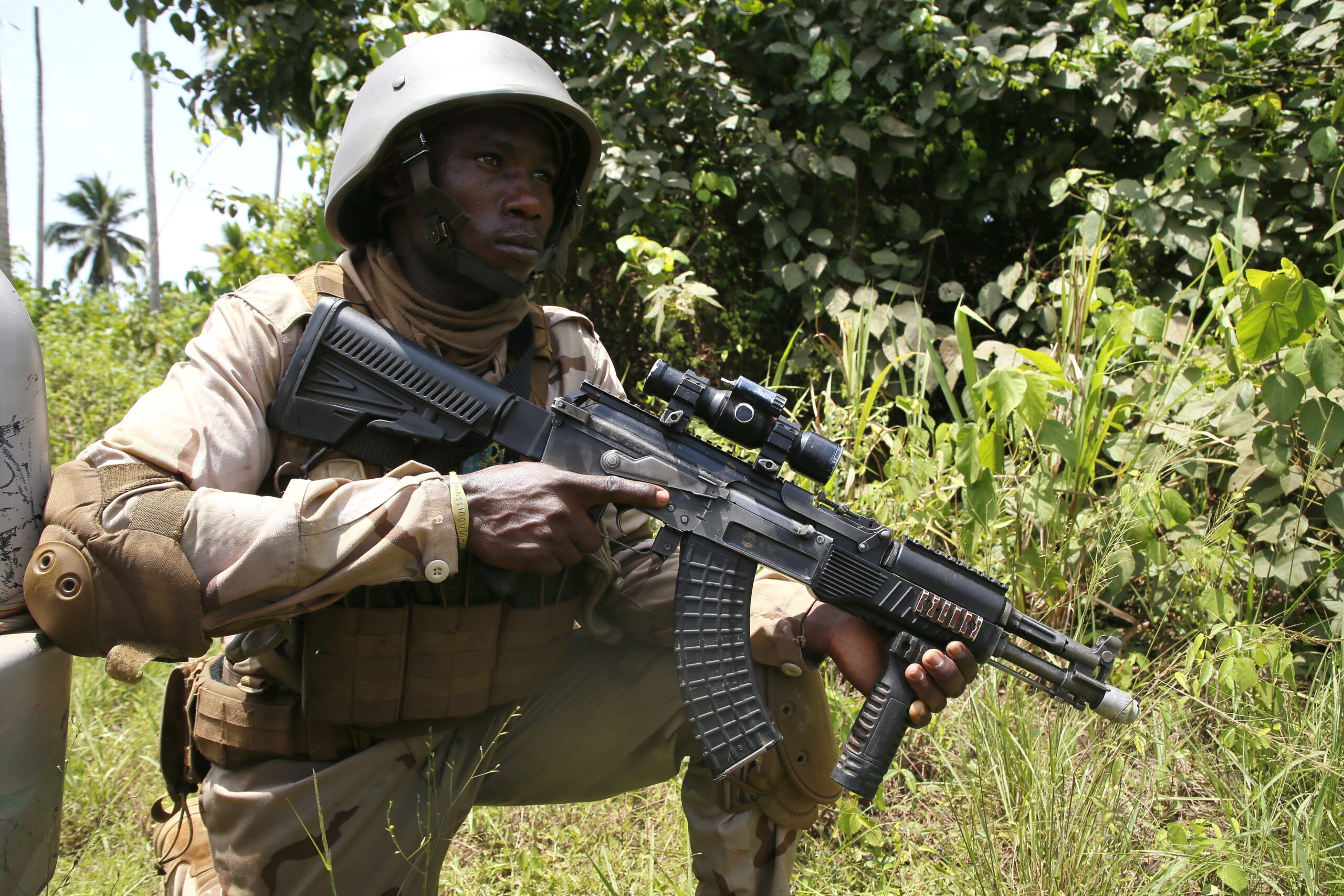 Πολύνεκρες συγκρούσεις ανάμεσα στις κυβερνητικές δυνάμεις και τους τζιχαντιστές στη Μπουρκίνα Φάσο