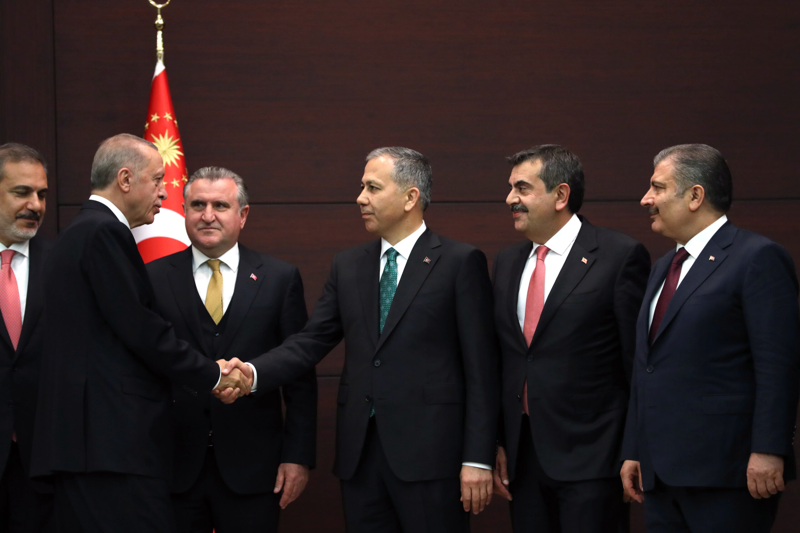 Ορκίζεται το νέο υπουργικό συμβούλιο της Τουρκίας – Mεγάλες αλλαγές στη σύνθεσή του