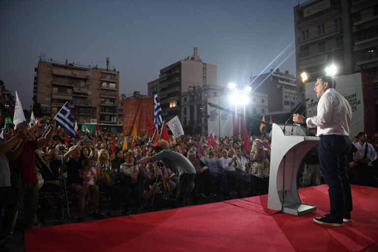 Τσίπρας για Μητσοτάκη: Υπόσχεται πράγματα που δεν θα υλοποιήσει ποτέ – Τα μηνύματα των άλλων πολιτικών αρχηγών