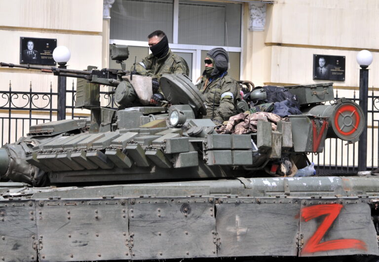 Στις τακτικές ένοπλες δυνάμεις της Ρωσίας ο βαρύς στρατιωτικός εξοπλισμός της Βάγκνερ