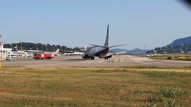 Κέρκυρα: Προσγείωθηκε με ασφάλεια το αεροσκάφος που παρουσίασε βλάβη στον κινητήρα