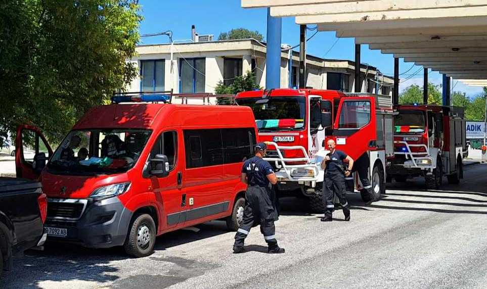 Σέρρες: Βούλγαροι πυροσβέστες πέρασαν από τον Προμαχώνα με προορισμό τη Θεσσαλονίκη