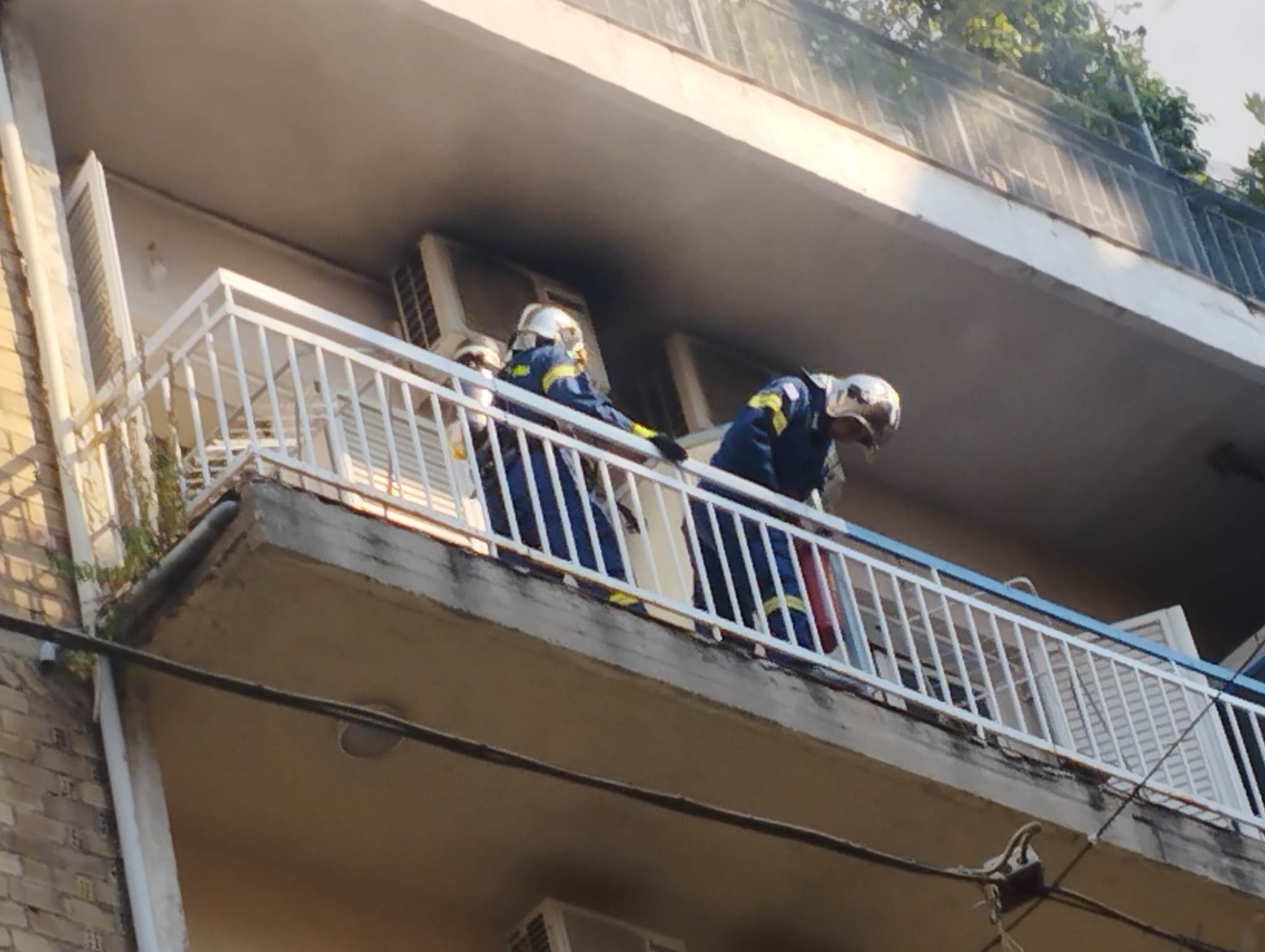 Πάτρα: Φωτιά σε διαμέρισμα εξαιτίας κλιματιστικού