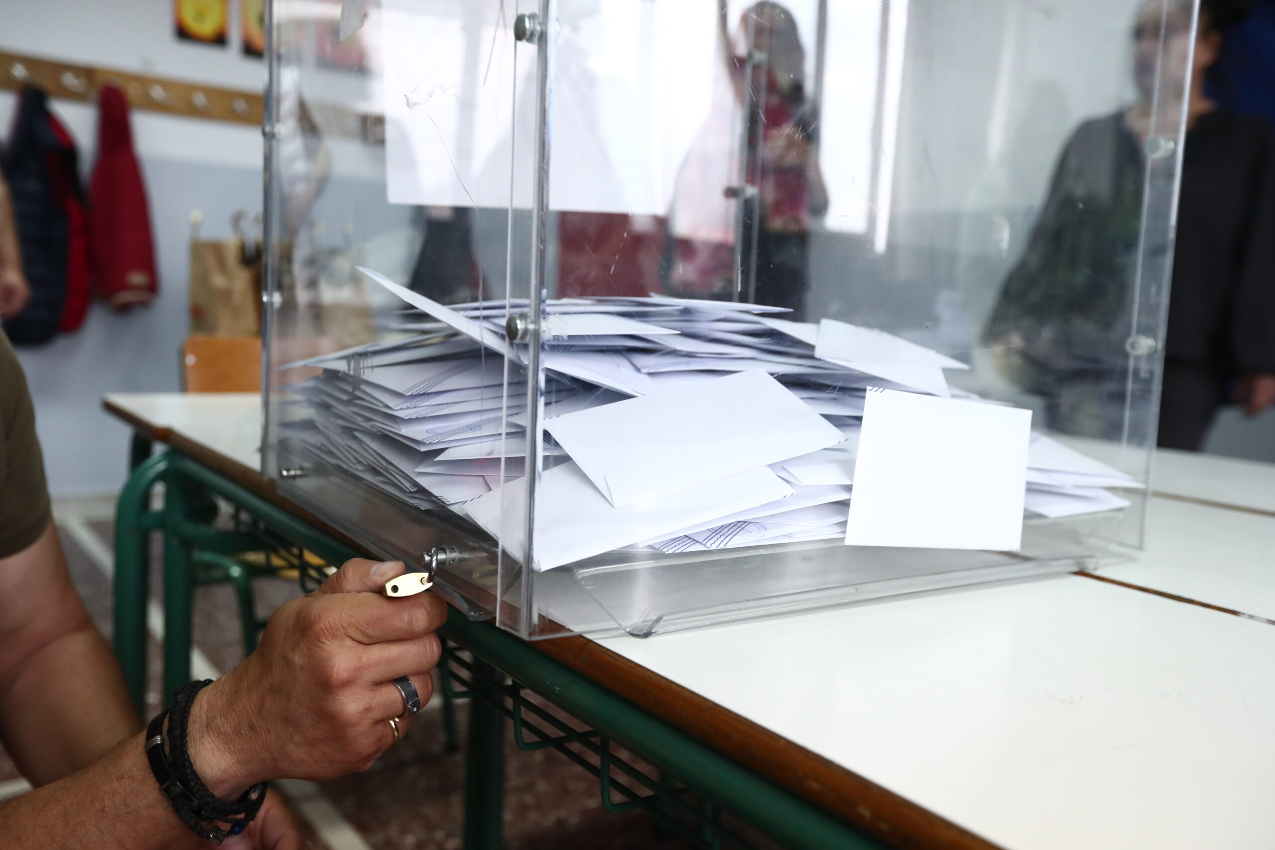 Κύπρος: Στο 81.6% ανήλθε η προσέλευση στις κάλπες για τις βουλευτικές εκλογές της Ελλάδας