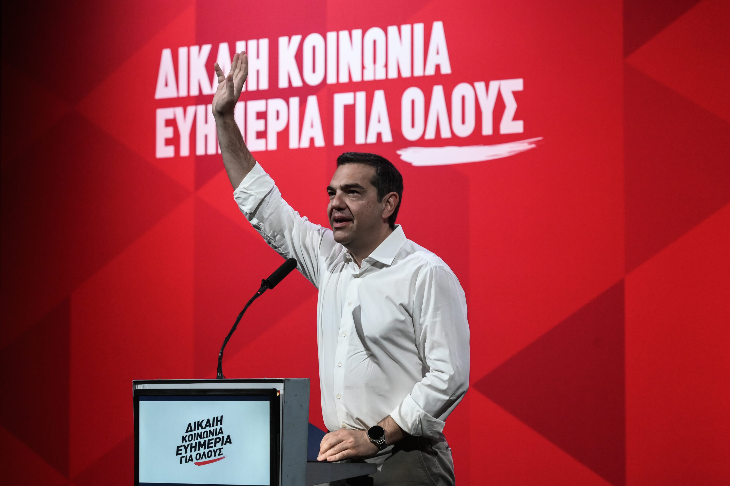 Τσίπρας: Κάθε ψήφος στα μικρότερα κόμματα και όχι στον ΣΥΡΙΖΑ, ενισχύει και εξυπηρετεί την ακραία νεοφιλελεύθερη Δεξιά