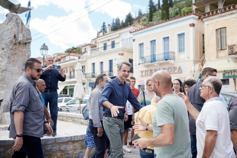 Κ. Μητσοτάκης: Παράξενο να μας κουνάνε το δάχτυλο αυτοί που μετέτρεψαν τη χώρα σε κέντρο διερχομένων