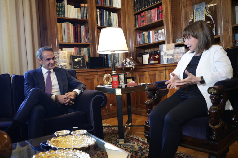 Ο Κυρ. Μητσοτάκης έλαβε την εντολή σχηματισμού κυβέρνησης