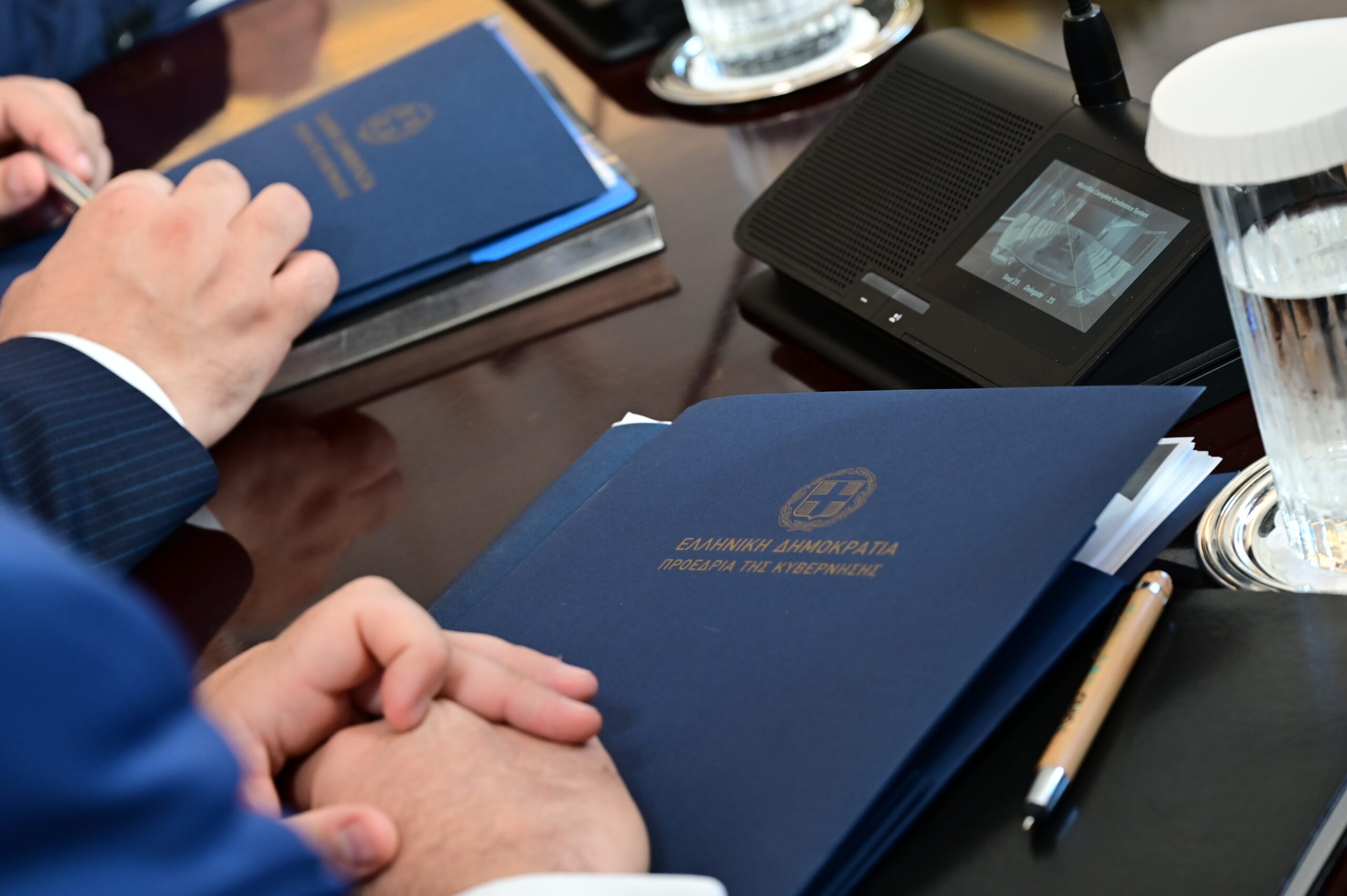 Υπουργικό συμβούλιο: Οι μεταρρυθμίσεις, τα ορόσημα και οι επιχειρησιακές δράσεις στους «μπλε φακέλους»