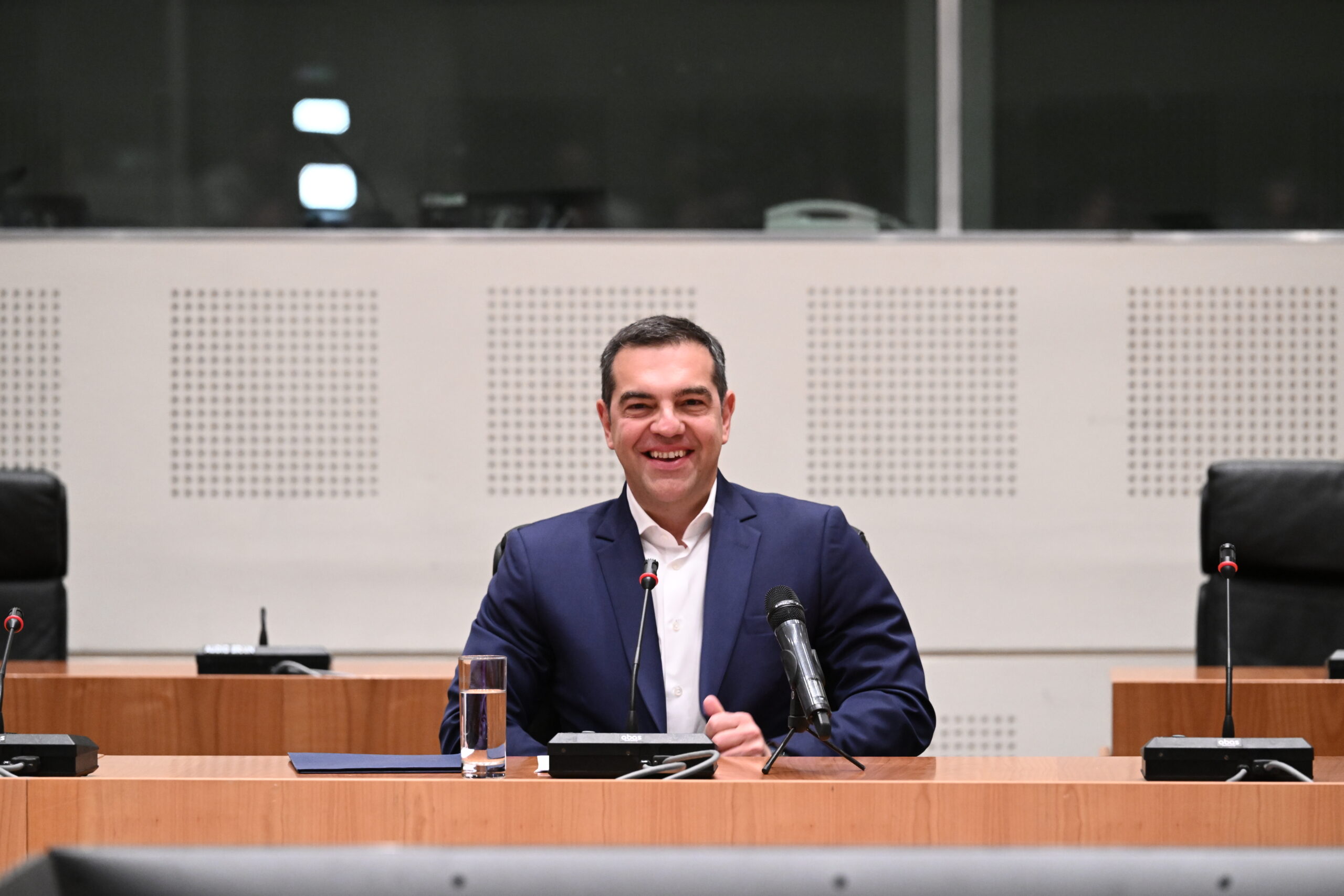 Το παρασκήνιο της παραίτησης του Αλέξη Τσίπρα – Τα επόμενα βήματα του ΣΥΡΙΖΑ και η πρώτη αντίδραση του Κ. Μητσοτάκη