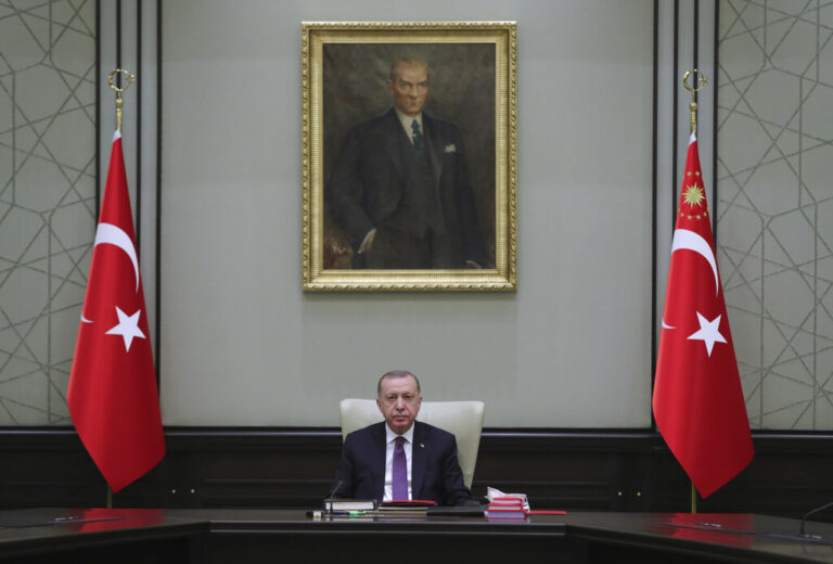 Τουρκία: Αλλαγές εκ βάθρων στο υπουργικό της νέας κυβέρνησης Ερντογάν – Οι τελευταίες πληροφορίες
